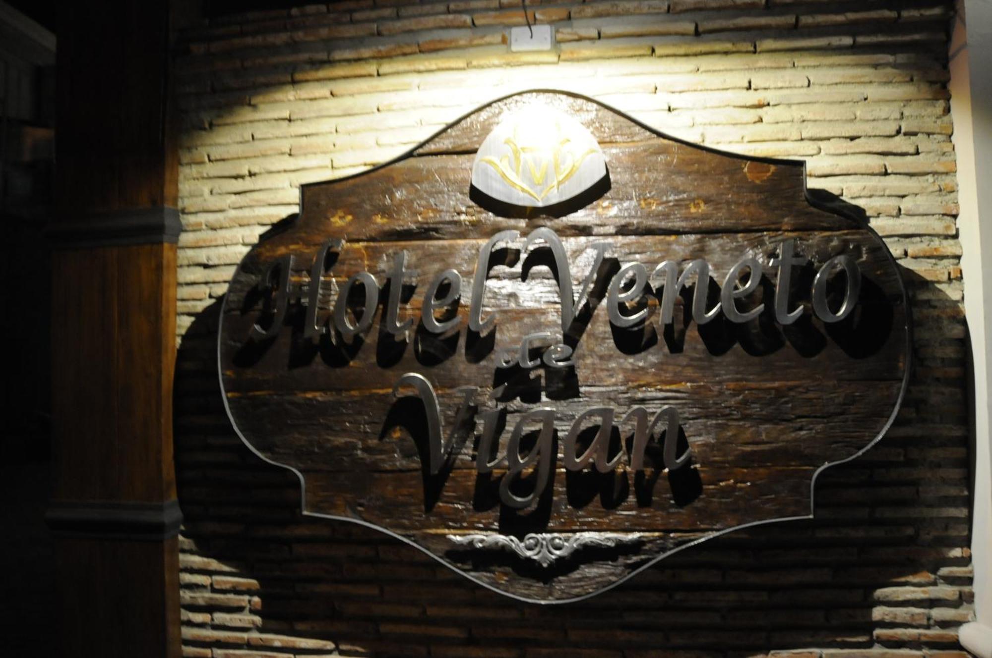 Hotel Veneto De Vigan Bagian luar foto